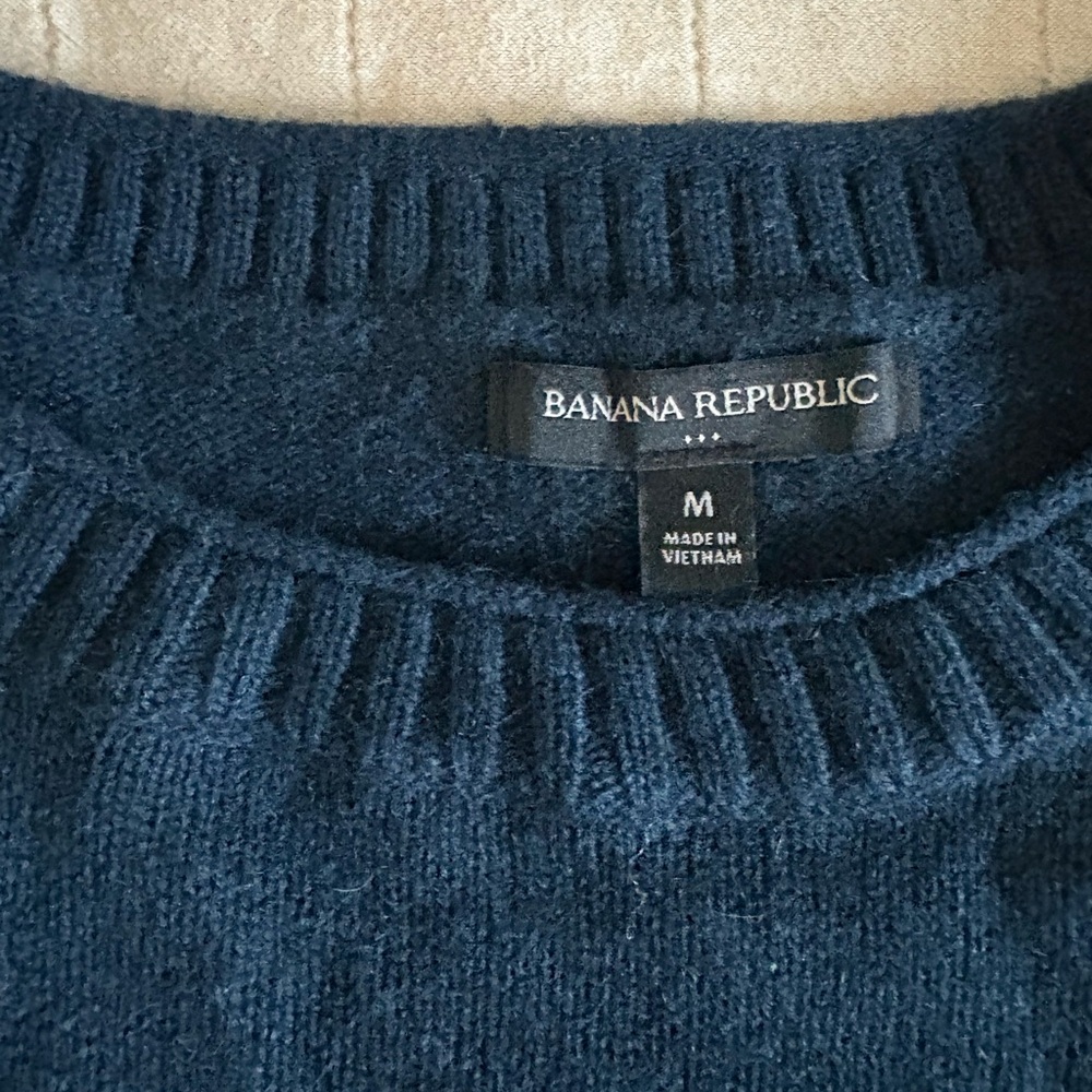 Banana Republic Dark Blue Crewneck Sweater
